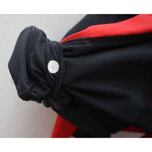 Lululemon Women's Sz 6 Red/Black Racerback High Neck Tank Top w/Built-in-Bra - Picture 4 of 6